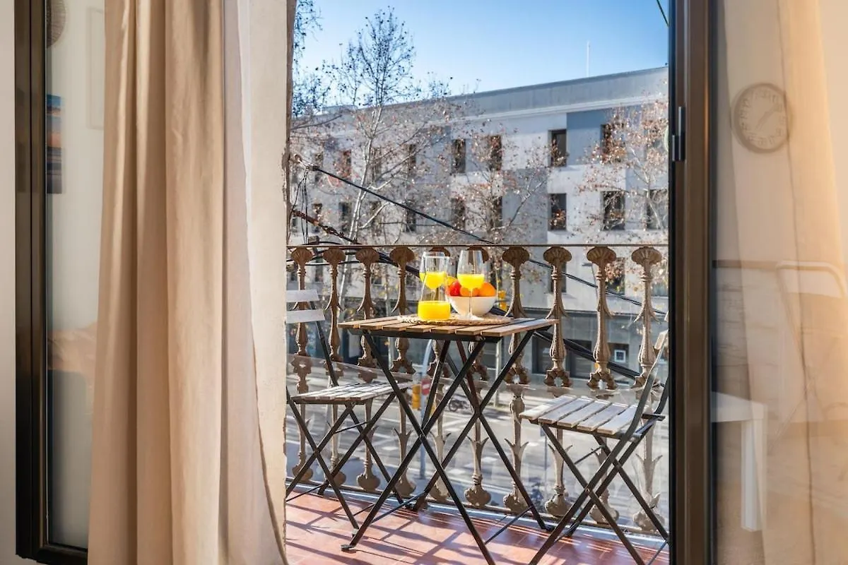 Lodging Apartments Pere IV バルセロナ